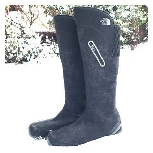 NORTH FACE FLORAL EMBROIDERED SNOW BOOTS